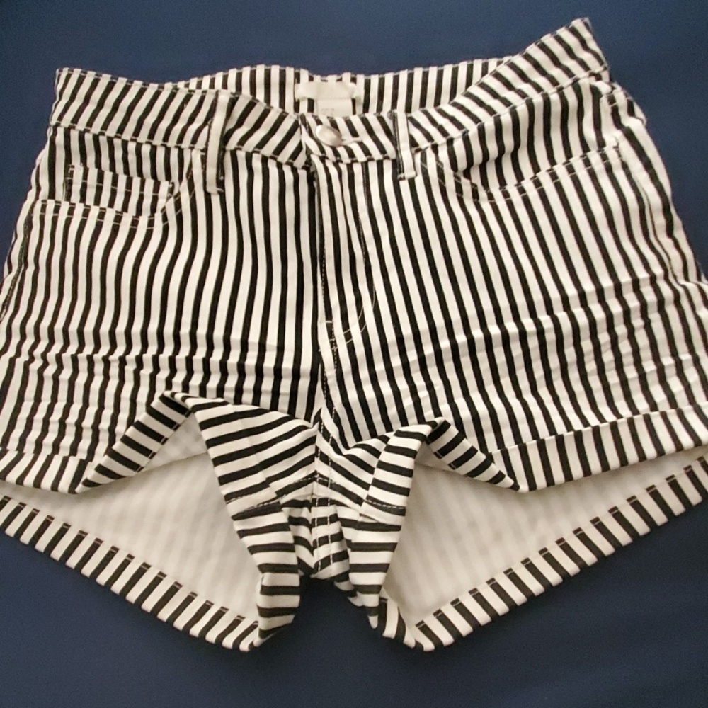 H&M female shorts